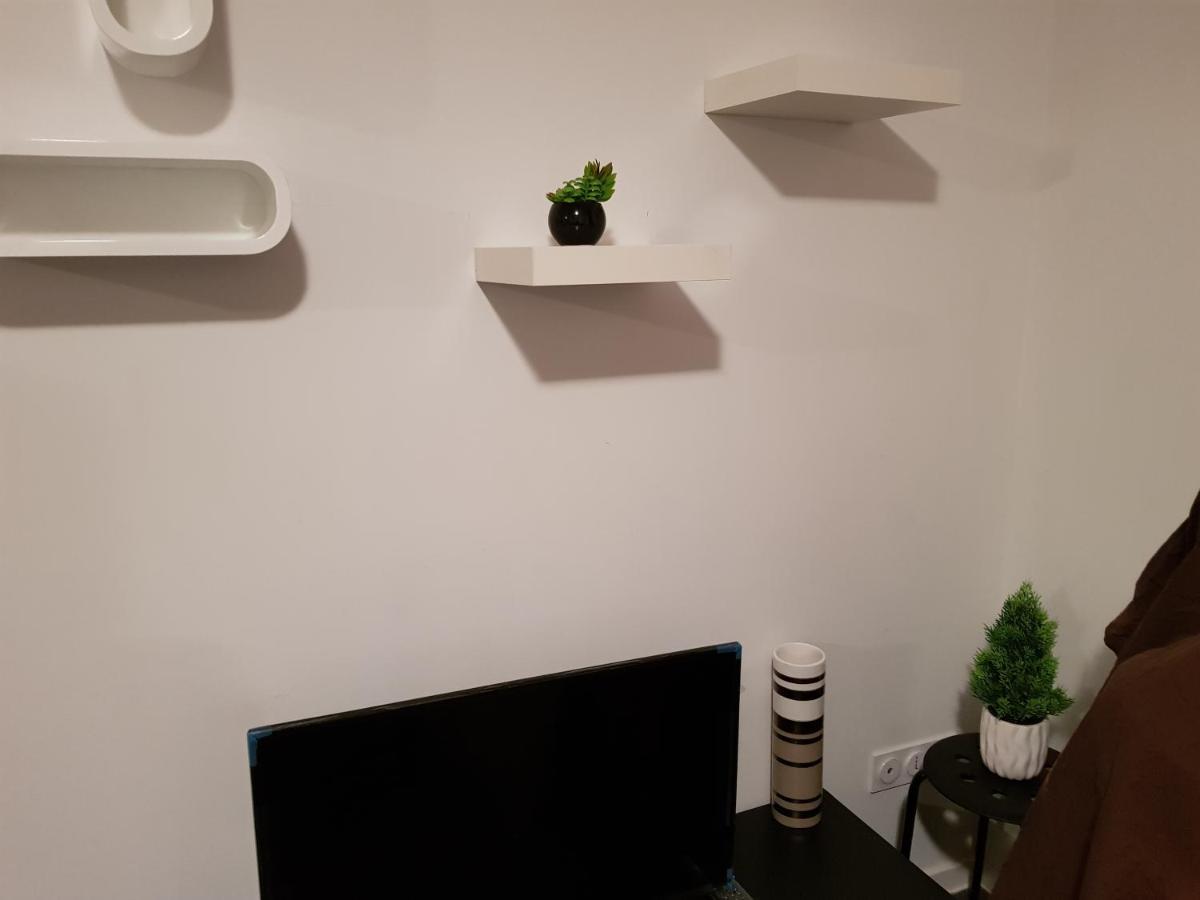 Appartement Moderne Roanne Luaran gambar