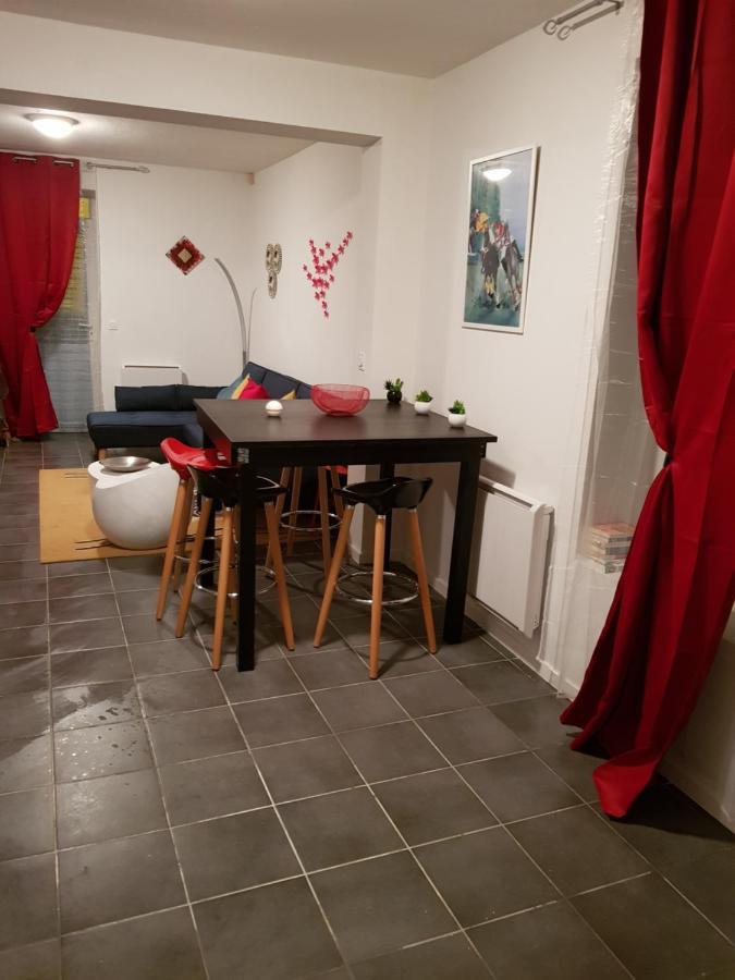 Appartement Moderne Roanne Luaran gambar